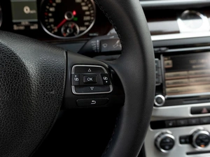 Седан Volkswagen Passat 2012 года, 1099000 рублей, Саратов