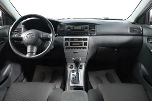 Хетчбэк Toyota Corolla 2006 года, 599000 рублей, Новосибирск