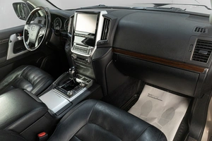 Внедорожник Toyota Land Cruiser 2016 года, 5079000 рублей, Челябинск