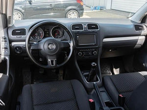 Хетчбэк Volkswagen Golf 2011 года, 765000 рублей, Краснодар