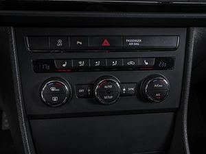 Хетчбэк SEAT Leon 2013 года, 930000 рублей, Ставрополь