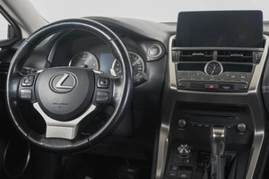 Внедорожник Lexus NX 2017 года, 3879000 рублей, Кемерово