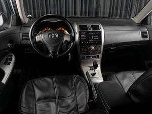 Седан Toyota Corolla 2008 года, 819000 рублей, Тюмень