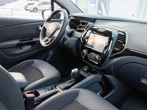 Внедорожник Renault Kaptur 2021 года, 1800000 рублей, Петрозаводск