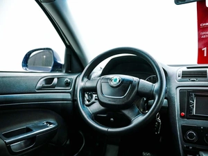 Лифтбек Skoda Octavia 2012 года, 849000 рублей, Красноярск