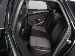 Хетчбэк Opel Astra 2011 года, 998000 рублей, Минеральные Воды