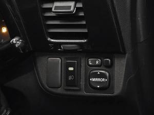 Минивэн Toyota Wish 2003 года, 725000 рублей, Красноярск