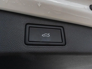 Внедорожник Volkswagen Tiguan L 2026 года, 4890000 рублей, Краснодар