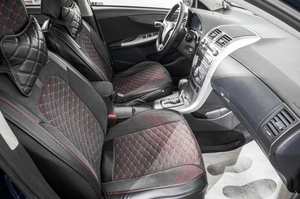 Седан Toyota Corolla 2011 года, 1249000 рублей, Барнаул