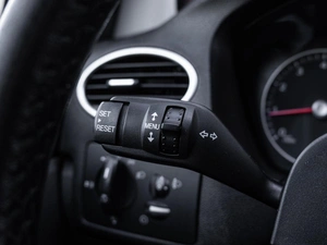 Хетчбэк Ford Focus 2007 года, 905000 рублей, Краснодар