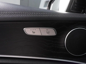 Седан Mercedes-benz E-класс 2017 года, 2709000 рублей, Красный Пахарь