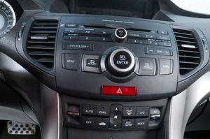 Седан Honda Accord 2008 года, 1049000 рублей, Челябинск