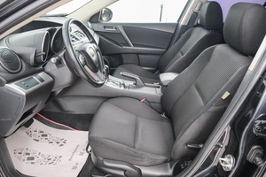 Хетчбэк Mazda 3 2011 года, 869000 рублей, Красноярск
