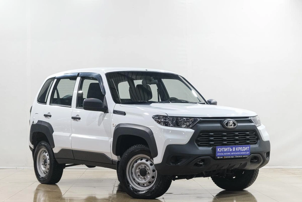 Внедорожник ВАЗ (LADA) Niva Travel 2021 года, 899000 рублей, Новокузнецк