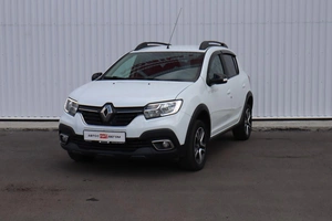 Хэтчбек Renault Sandero 2019 года, 1200000 рублей, Брянск