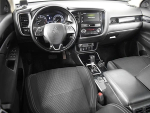 Внедорожник Mitsubishi Outlander 2019 года, 1879900 рублей, Казань