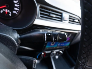 Седан Kia Rio 2018 года, 1389000 рублей, Саратов