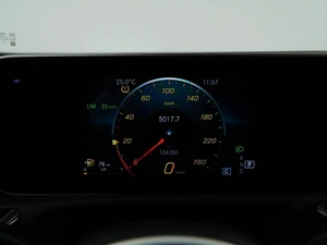 Хетчбэк Mercedes-benz A-класс 2019 года, 1999077 рублей, Москва