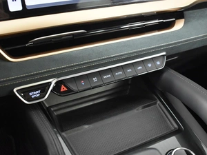 Внедорожник Geely Monjaro 2023 года, 3155900 рублей, Казань