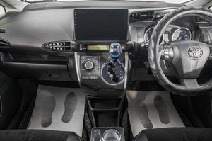Минивэн Toyota Wish 2014 года, 1699000 рублей, Барнаул