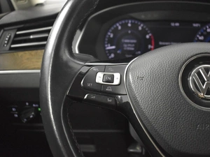 Седан Volkswagen Passat 2017 года, 2299900 рублей, Казань