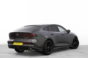 Лифтбек Changan UNI-V 2023 года, 2449000 рублей, Барнаул