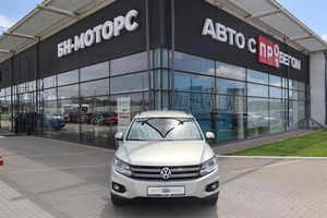Внедорожник Volkswagen Tiguan 2013 года, 1370000 рублей, Мирное
