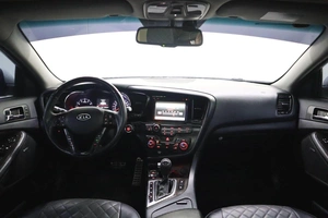 Седан Kia Optima 2011 года, 1220000 рублей, Брянск