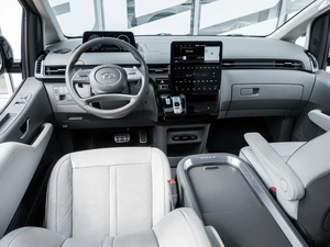 Минивэн Hyundai Staria 2022 года, 5200000 рублей, Ставрополь