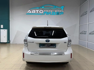 Лифтбек Toyota Prius 2014 года, 1199000 рублей, Красноярск