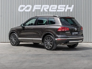 Внедорожник Volkswagen Touareg 2015 года, 2575000 рублей, Краснодар