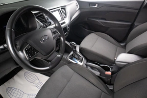 Седан Hyundai Solaris 2018 года, 1319000 рублей, Оренбург