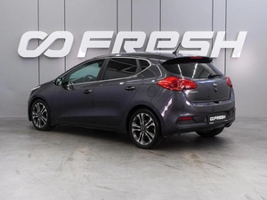Хетчбэк Kia Ceed 2013 года, 924000 рублей, Воронеж