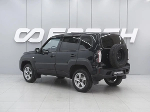 Внедорожник ВАЗ (LADA) Niva Travel 2024 года, 1080000 рублей, Ростов-на-Дону