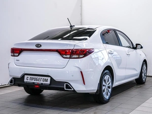 Седан Kia Rio 2021 года, 1450000 рублей, Красноярск