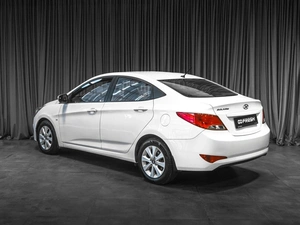 Седан Hyundai Solaris 2016 года, 1087000 рублей, Тюмень