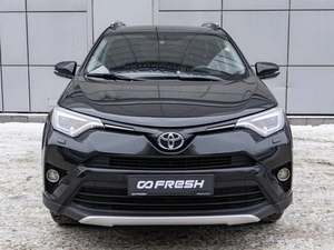 Внедорожник Toyota RAV4 2016 года, 2550000 рублей, Санкт-Петербург