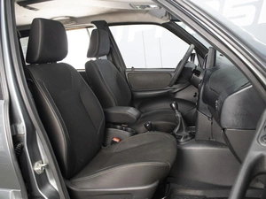 Внедорожник Chevrolet Niva 2019 года, 850000 рублей, Омск