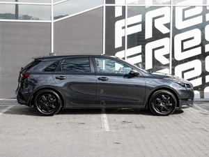 Хетчбэк Kia Ceed 2022 года, 1980000 рублей, Краснодар
