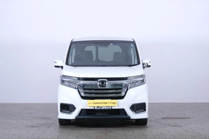 Минивэн Honda Stepwgn Spada 2018 года, 2289000 рублей, Омск
