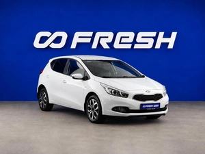 Хетчбэк Kia Ceed 2015 года, 1198444 рублей, Москва