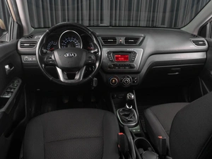 Седан Kia Rio 2014 года, 1159000 рублей, Тюмень