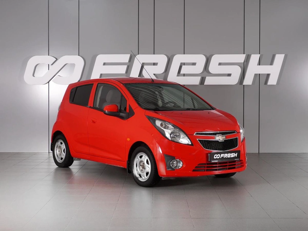 Хетчбэк Chevrolet Spark 2011 года, 635000 рублей, Минеральные Воды