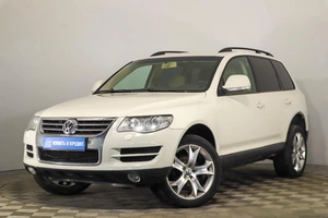 Внедорожник Volkswagen Touareg 2008 года, 999000 рублей, Пермь