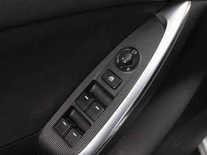 Внедорожник Mazda CX-5 2015 года, 1730000 рублей, Омск