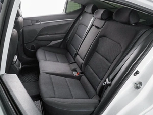 Седан Hyundai Elantra 2017 года, 979000 рублей, Воронеж