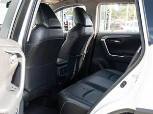 Внедорожник Toyota RAV4 2022 года, 2950000 рублей, Краснодар