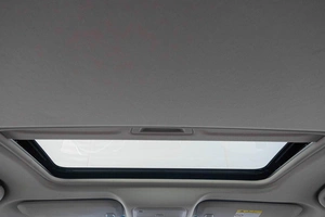 Седан Chevrolet Monza 2021 года, 1699000 рублей, Кемерово