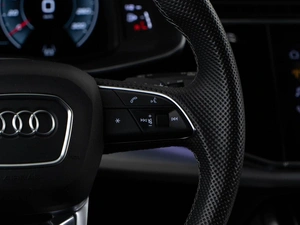 Внедорожник Audi Q8 2020 года, 7898999 рублей, Москва