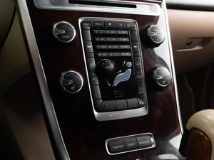 Внедорожник Volvo XC60 2011 года, 1229000 рублей, Тюмень